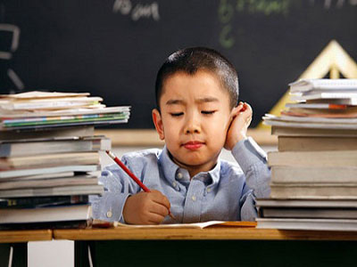 8 bí quyết giúp con chăm học hơn dành cho quý phụ huynh